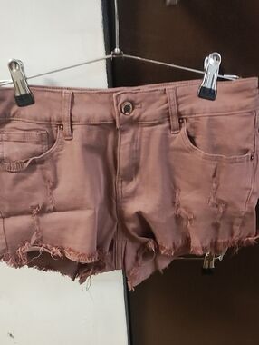 Women's Distressed Frayed Hem Jean Shorts - Mauve Pink